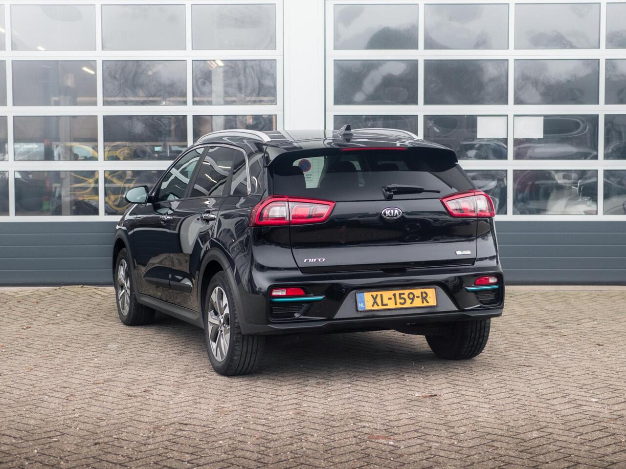 KIA e-Niro ExecutiveLine 64 kWh l SOH 94% l lederen bekleding l stoel stuurwiel verwarming l