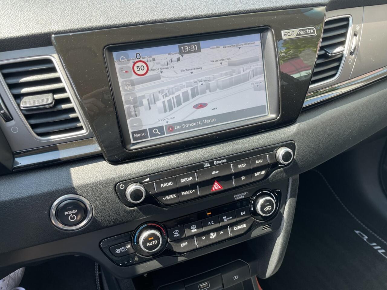 KIA e-Niro ExecutiveLine 64kWh 204PK - LUXE UITVOERING!