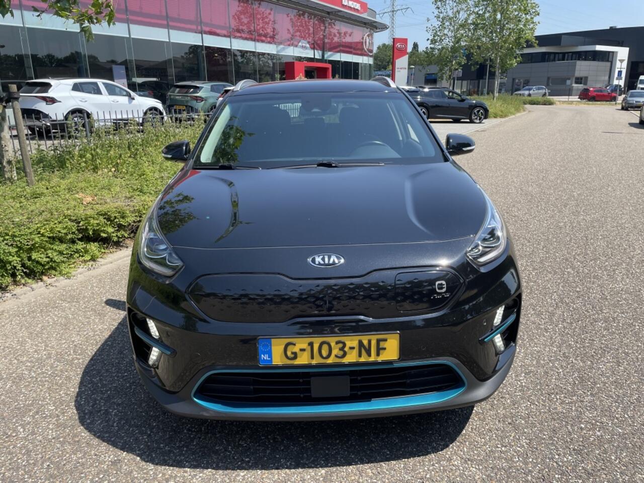 KIA e-Niro ExecutiveLine 64kWh 204PK - LUXE UITVOERING!