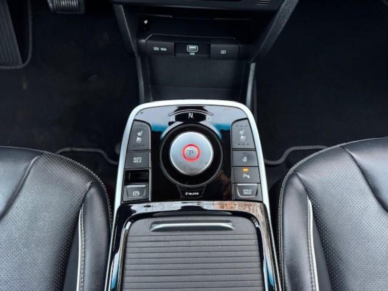 KIA e-Niro EXECUTIVELINE 64KWH 3FASEN/ACARPLAY/LEER/LED/FABRIEKSGARANTIE