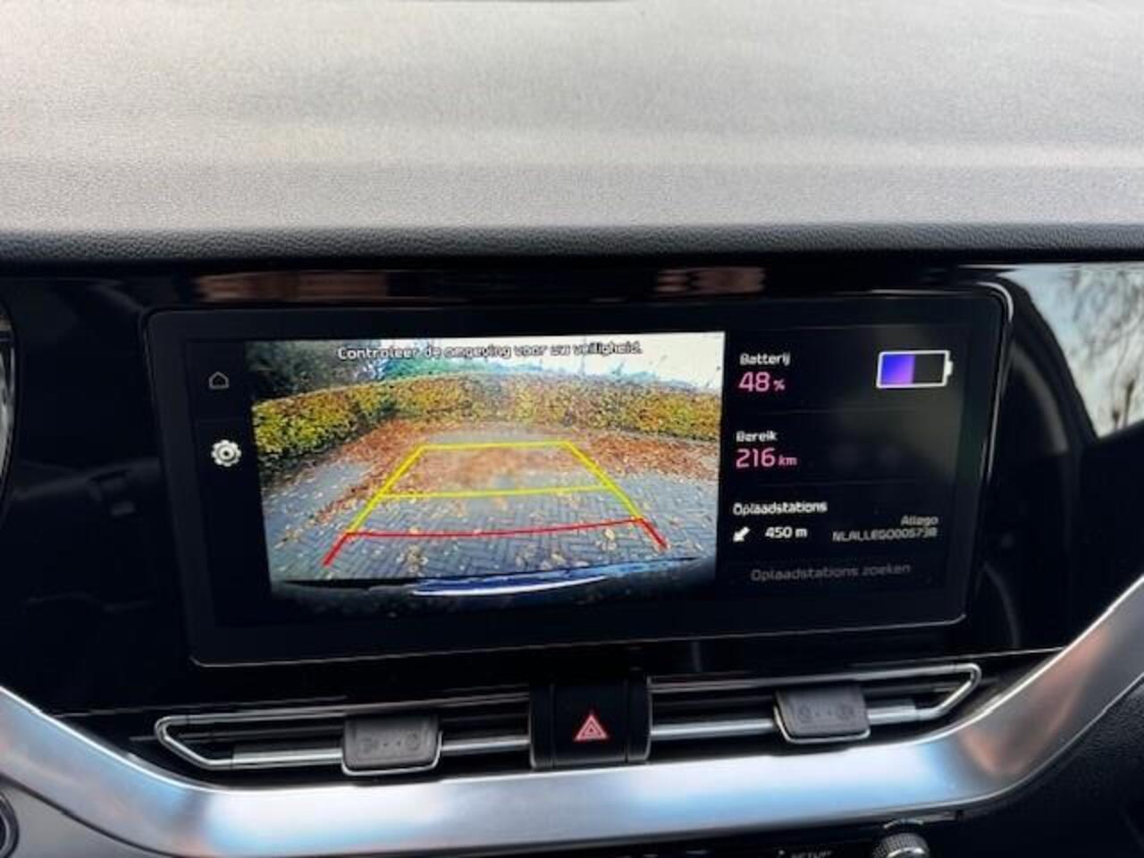 KIA e-Niro EXECUTIVELINE 64KWH SOH100%/3 FASEN/ACARPLAY/LEER/FABRIEKSGARANTIE