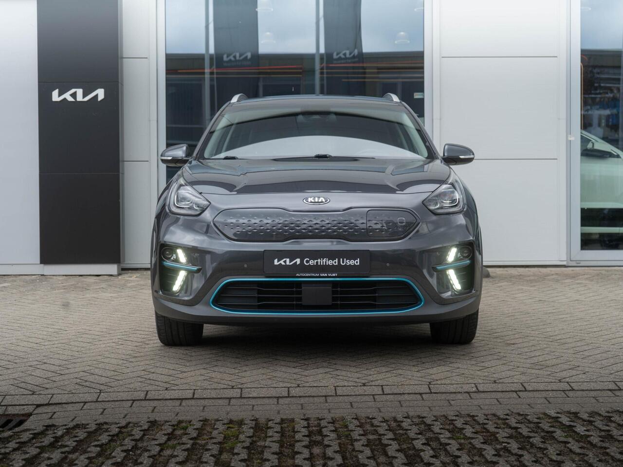 KIA e-Niro ExecutiveLine 64 kWh Dealeronderhouden | Stoel en stuur verwarming | Navigatie | Apple/Android auto |