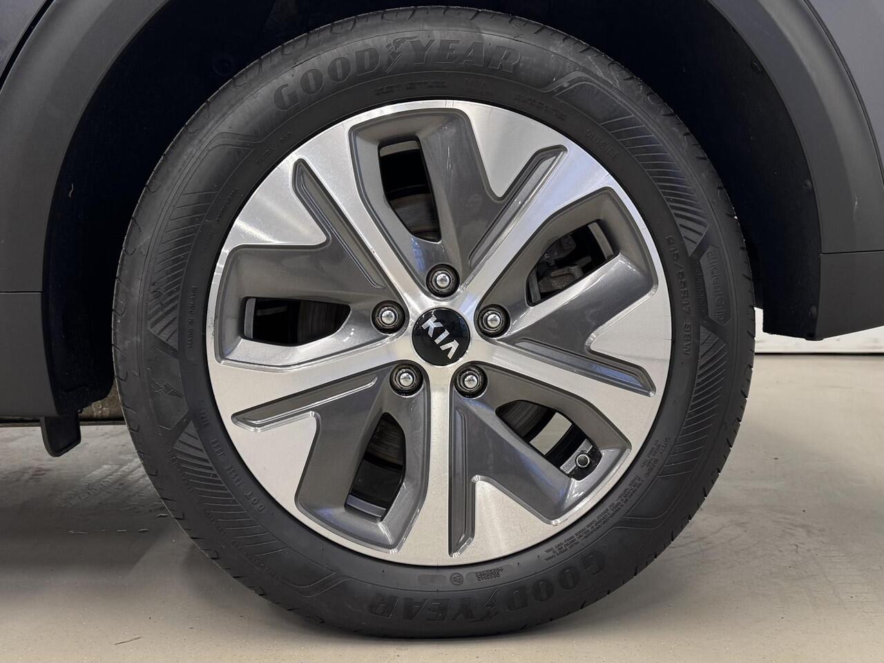 KIA e-Niro DynamicLine 64 kWh | NL Auto | Warmtepomp | Navi | Keyless | 3-Fase laden | Rijklaarprijs