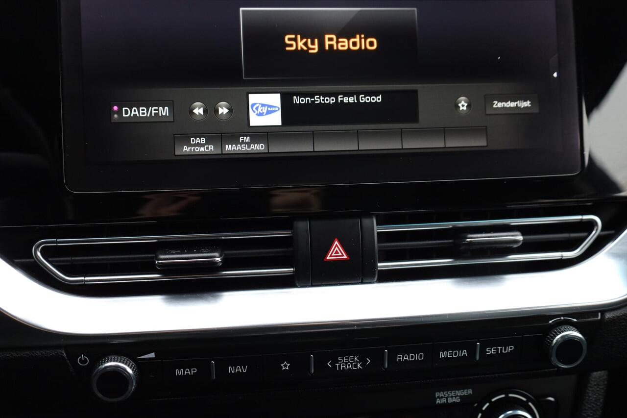 KIA e-Niro ComfortLine 64 kWh TREKHAAK-AFN CAMERA CARPLAY HALF-LEER ELEC.STOEL DAB ADAPTIVE-CRUISE CLIMA NAVI 2XPDC 17''LMV