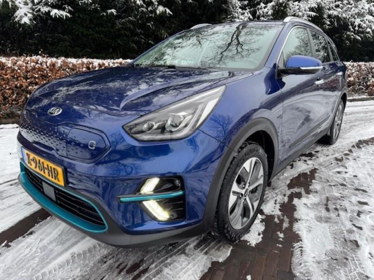 KIA e-Niro DYNAMIC PLUSLINE 64KWH/3 FASE LADEN SOH100%/ACARPLAY/HLEER/FABRIEKSGARANTIE