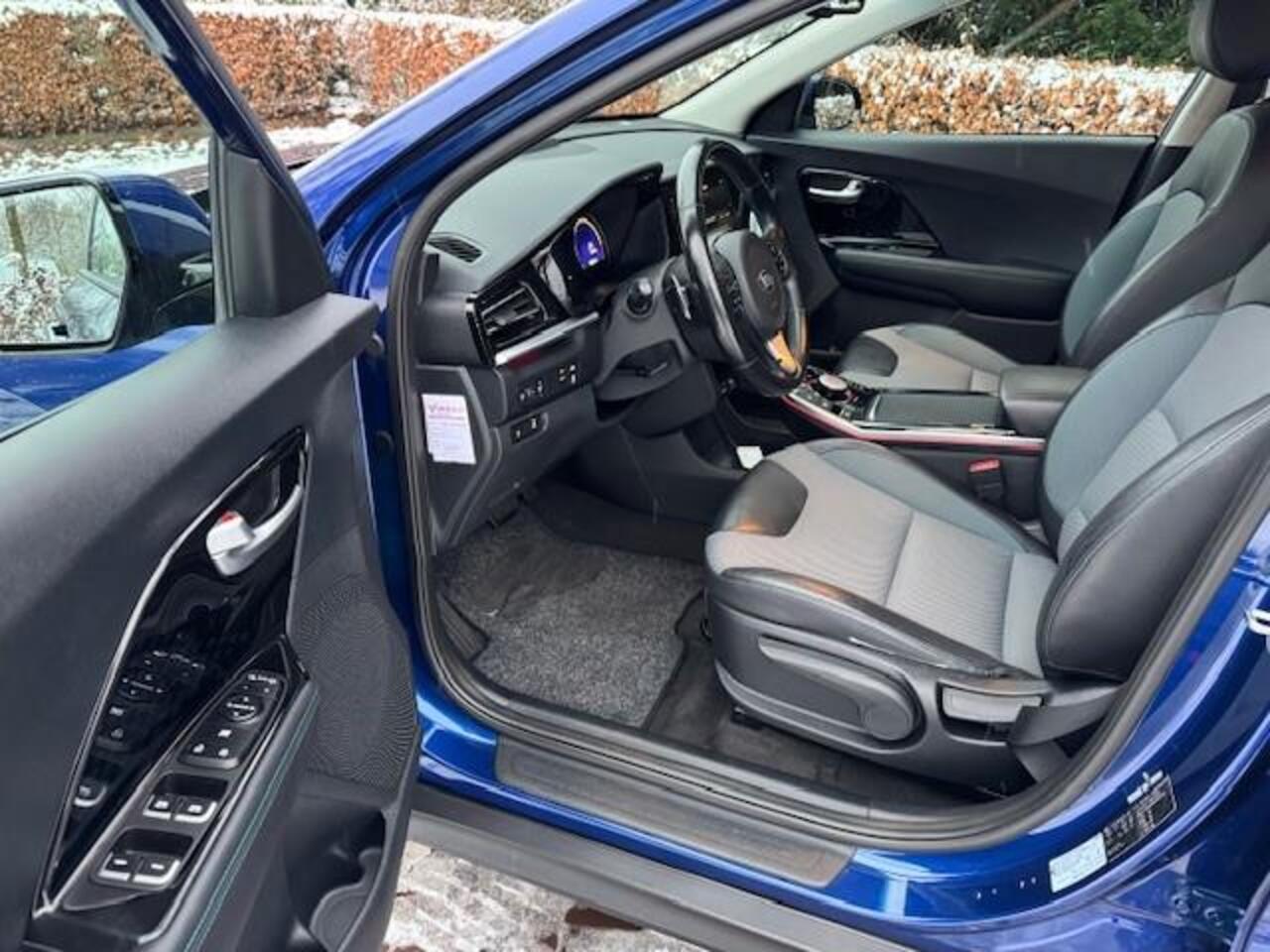 KIA e-Niro DYNAMIC PLUSLINE 64KWH/3 FASE LADEN SOH100%/ACARPLAY/HLEER/FABRIEKSGARANTIE