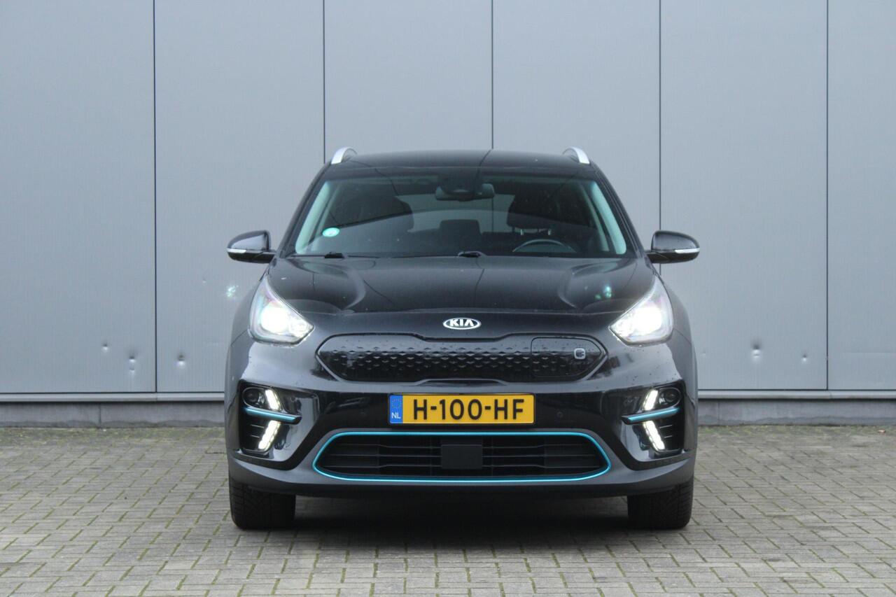 KIA e-Niro ExecutiveLine 64 kWh | SOH 100% | Stoelverwarming & koeling | Adaptief Cruise | Warmtepomp | Camera | Etc..