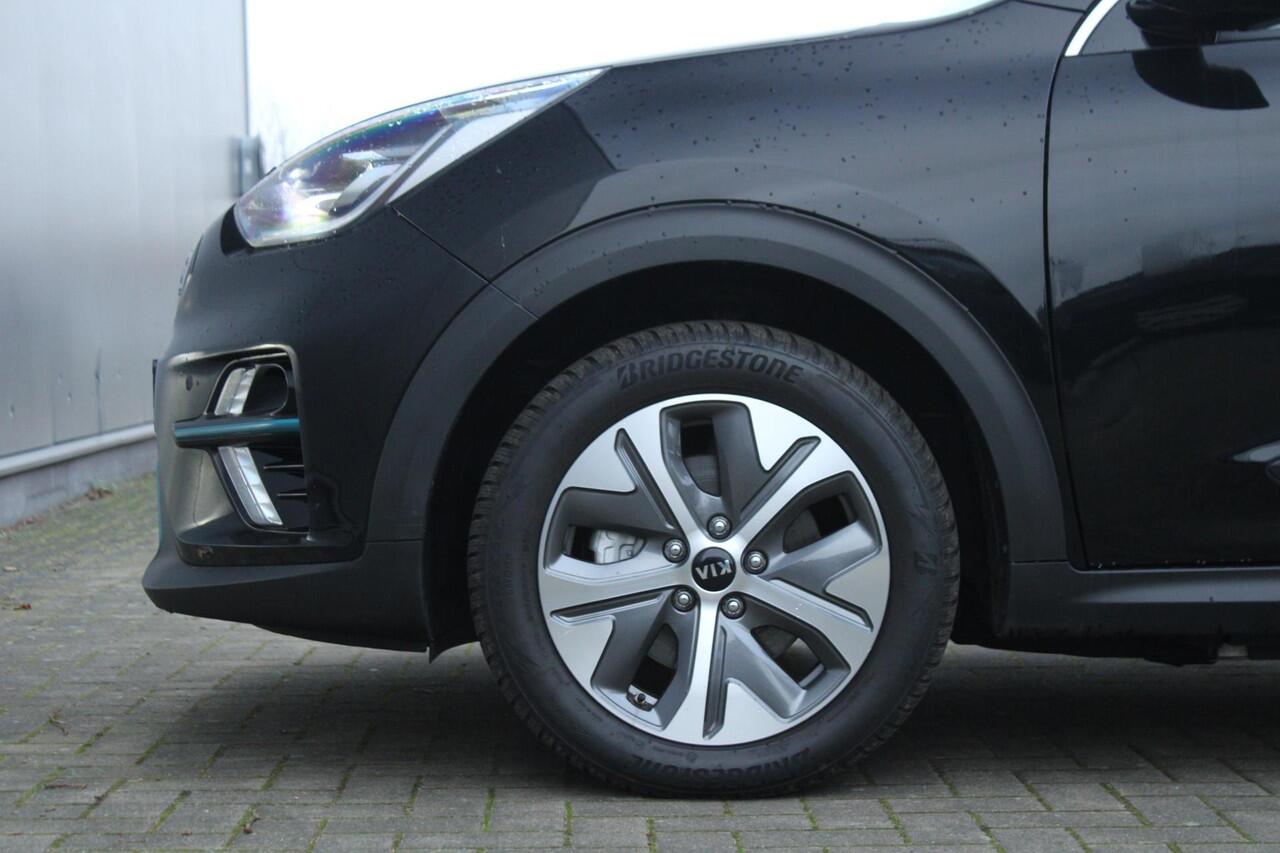 KIA e-Niro ExecutiveLine 64 kWh | SOH 100% | Stoelverwarming & koeling | Adaptief Cruise | Warmtepomp | Camera | Etc..