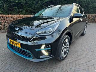 kia-e-niro-executiveline-64kwh-trek