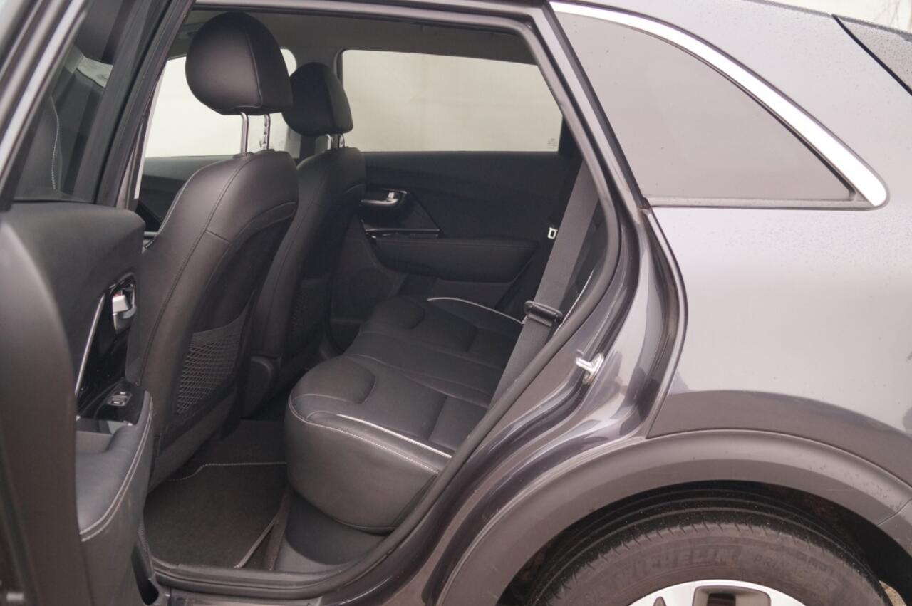 KIA e-Niro ExecutiveLine 64kWh -SOH100%-LEER-NAVI-ECC-CAM-