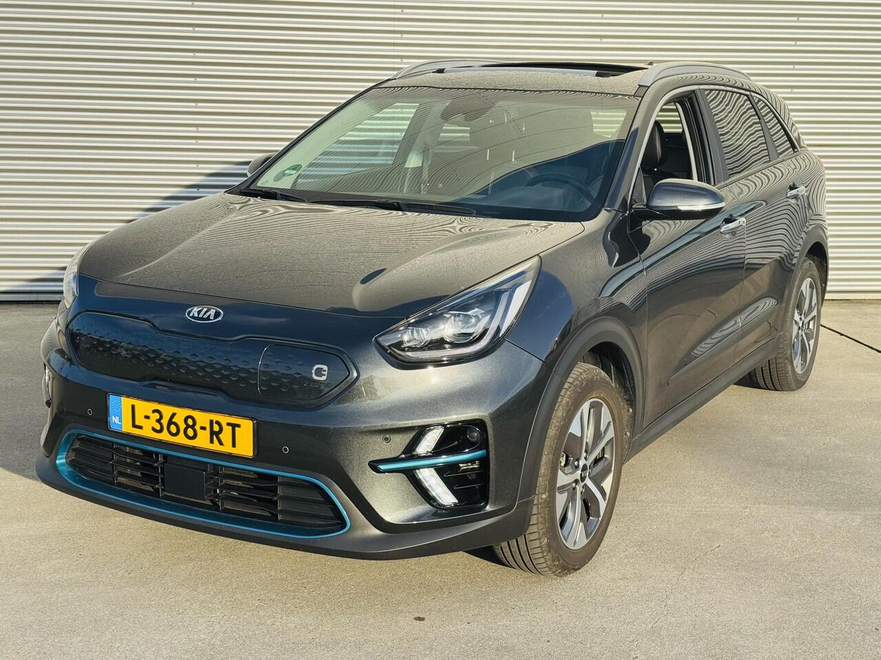 KIA e-Niro DynamicPlusLine 64 kWh Sunroof | Privacyglass | Keyless | Stoel& Stuurverw. | BTW auto