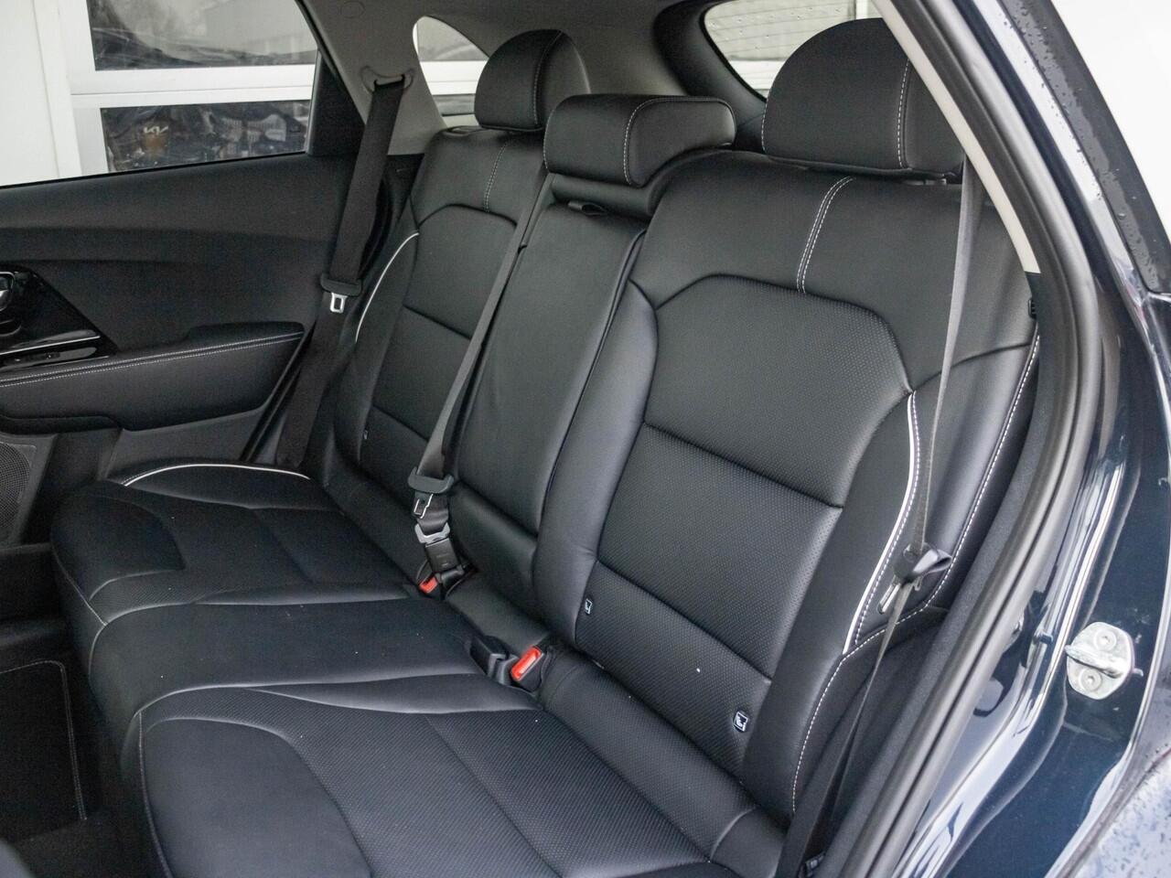 KIA e-Niro ExecutiveLine 64 kWh | leder | Stoelverwarming - verkoeling