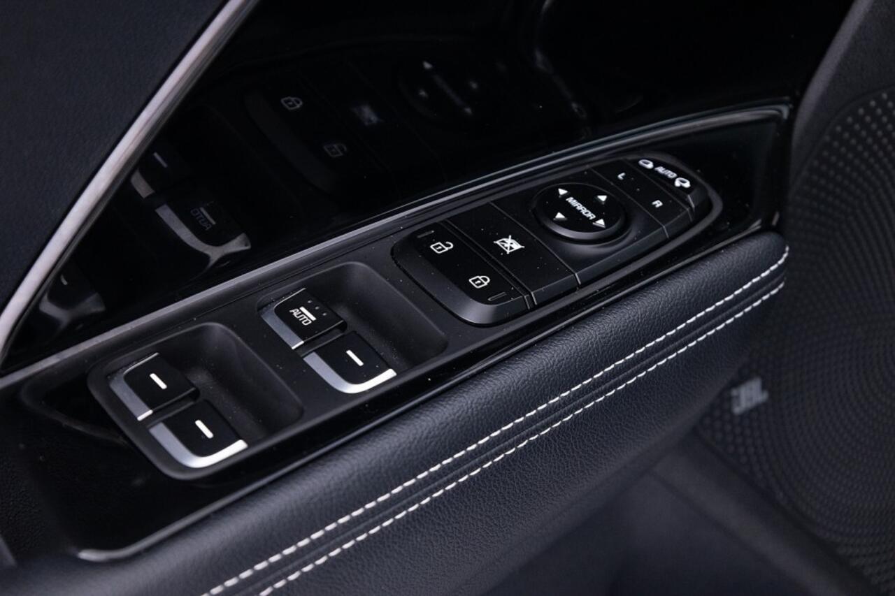 KIA e-Niro DynamicPlusLine 64 kWh | SOH 96% | JBL Audio | Half LEDER | NAVI | ECC | Full LED