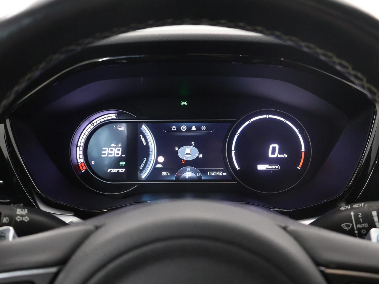 KIA e-Niro ExecutiveLine 64 kWh | Panoramadak | Lederen Bekleding | JBL Audio | Dodehoekdetectie | Stoel/Stuurwielverwarming | Stoelventilatie | Elektrisch bedienbare bestuurdersstoel met geheugenfunctie