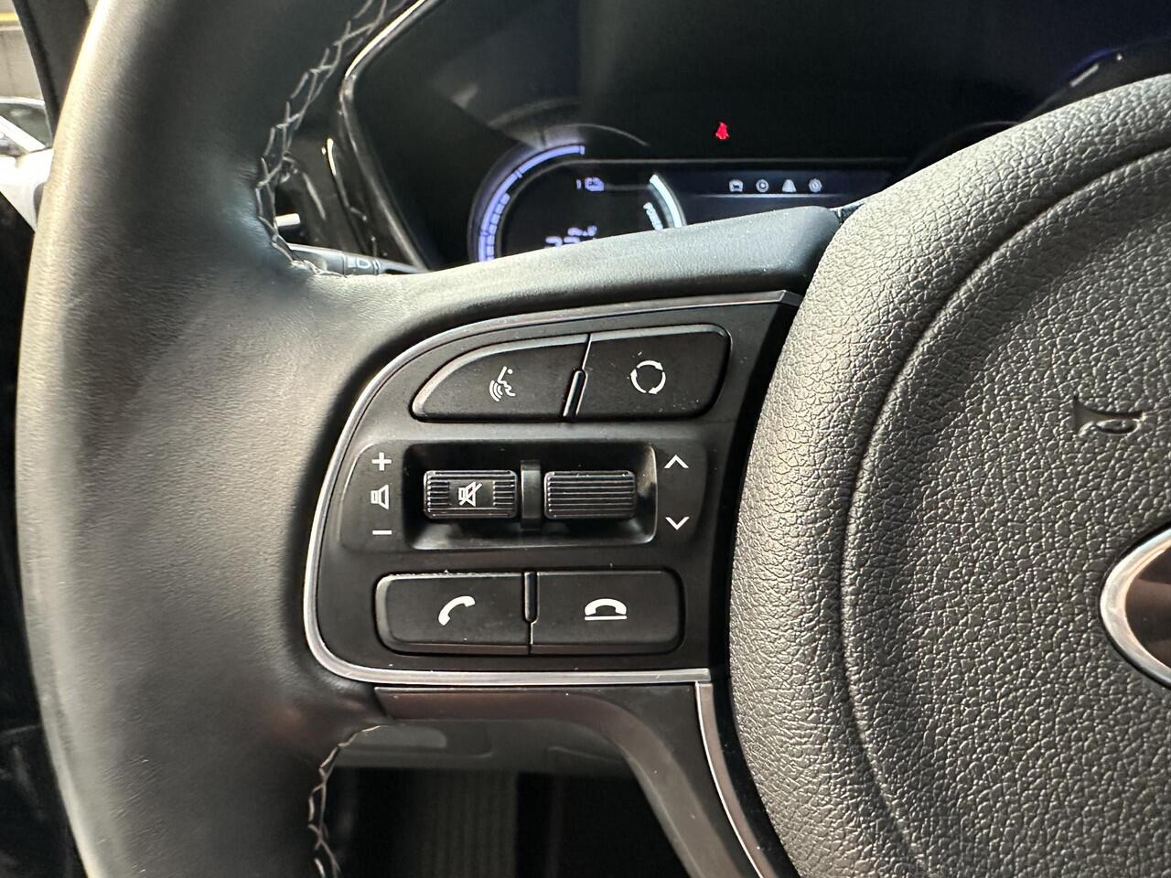 KIA e-Niro ExecutiveLine 64 kWh 1e eigenaar, BTW auto, dealeronderhouden