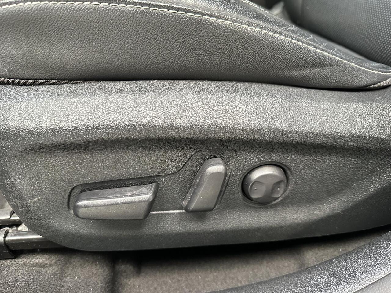 KIA e-Niro ExecutiveLine 64 kWh 1e eigenaar, BTW auto, dealeronderhouden