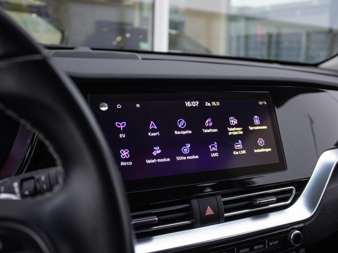 KIA e-Niro DynamicLine 64 kWh | Keyless | Camera | Navigatie | Carplay | DAB+ |