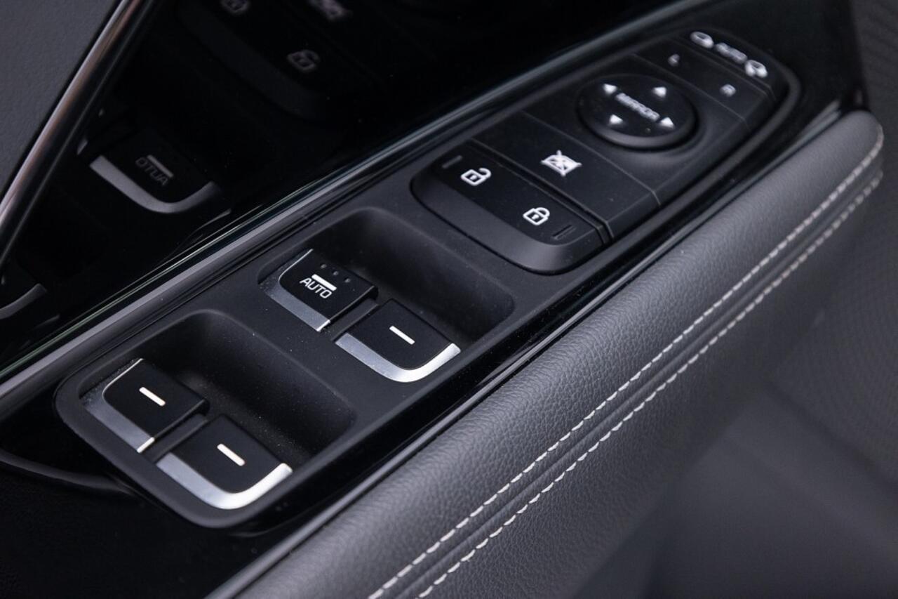 KIA e-Niro DynamicPlusLine 64 kWh | JBL Audio | 3 Fase | Half LEDER | NAVI | ECC | Full LED