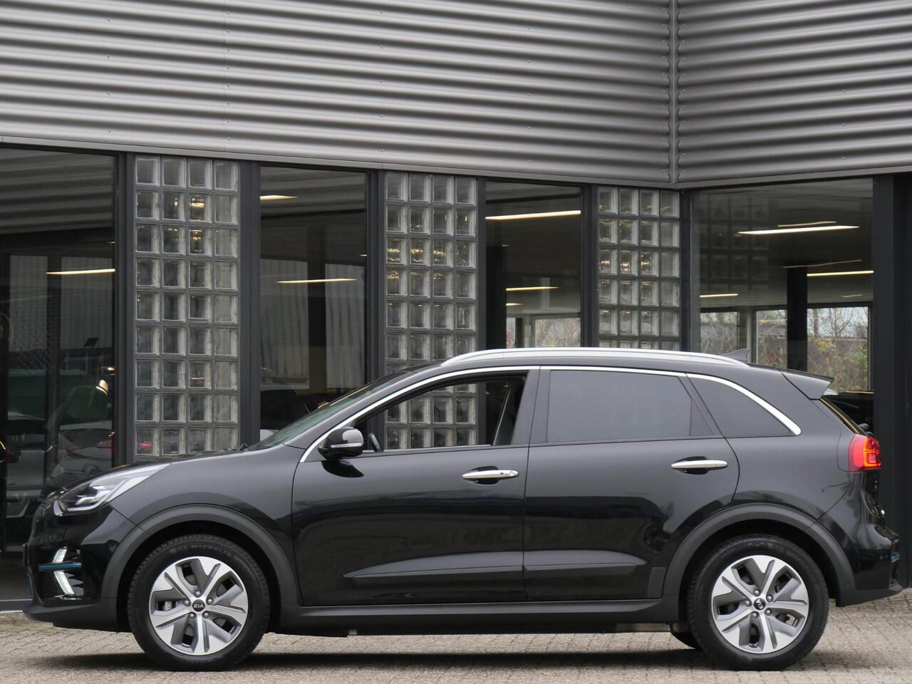 KIA e-Niro 64kWh 3-FASE/ SOH 100%/ EXECUTIVELINE/ SCHUIFDAK