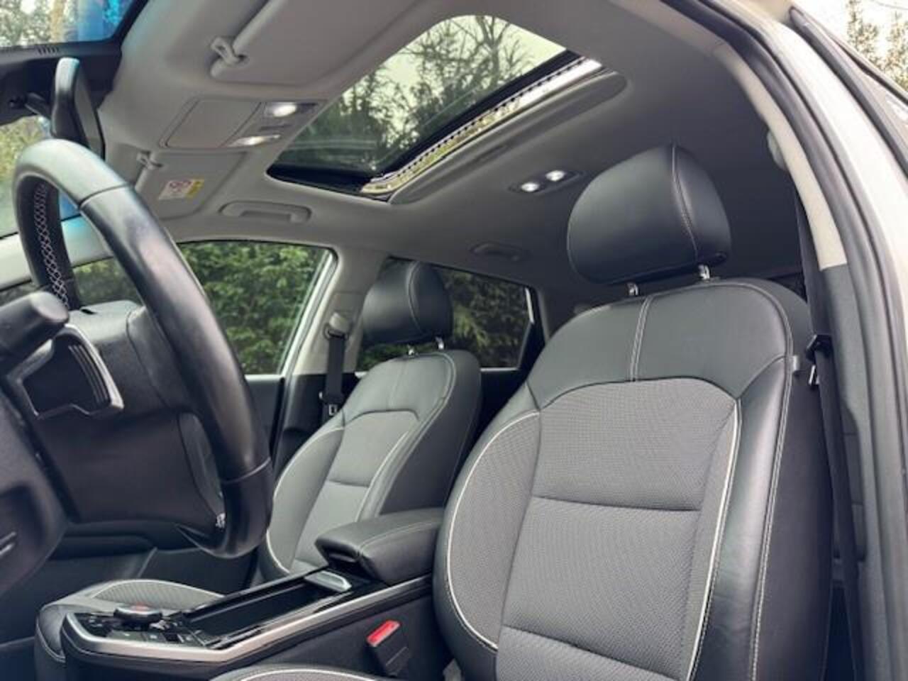 KIA e-Niro DYNAMICPLUSLINE 64KWH SOH 100%/3 FASE LADEN/ODAK/ACARPLAY/NAV/FABRIEKSGARANTIE