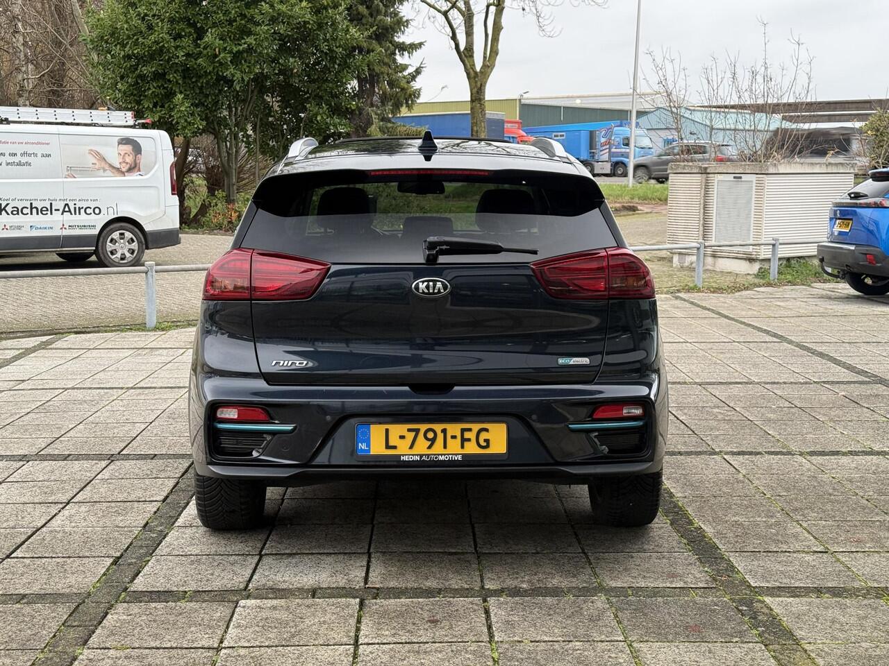 KIA e-Niro Aut. 64kWh DynamicLine Edition | SoH 99.2% | 3-Phase | Panorama | Navi | Camera |