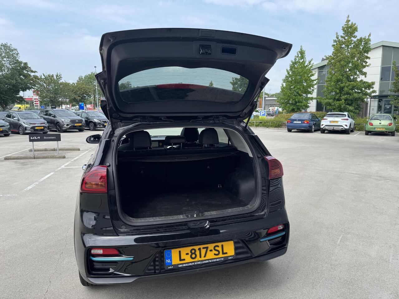 KIA e-Niro ExecutiveLine 64 kWh Sunroof | Stoelkoeling & Stoelverw.+ Stuurverw.