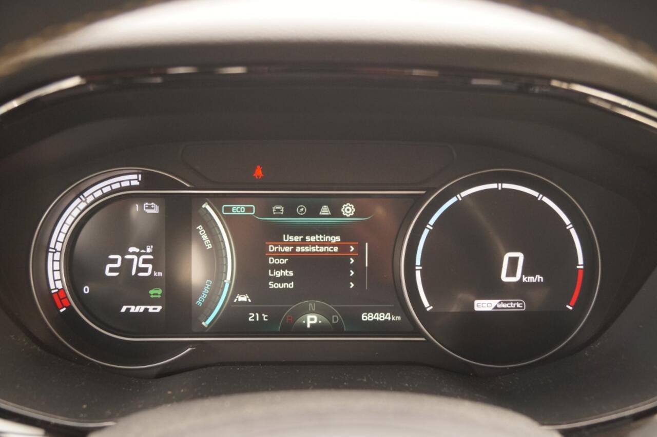 KIA e-Niro DynamicLine 39kWh -SOH94%-NAVI-ECC-CAM-PDC-