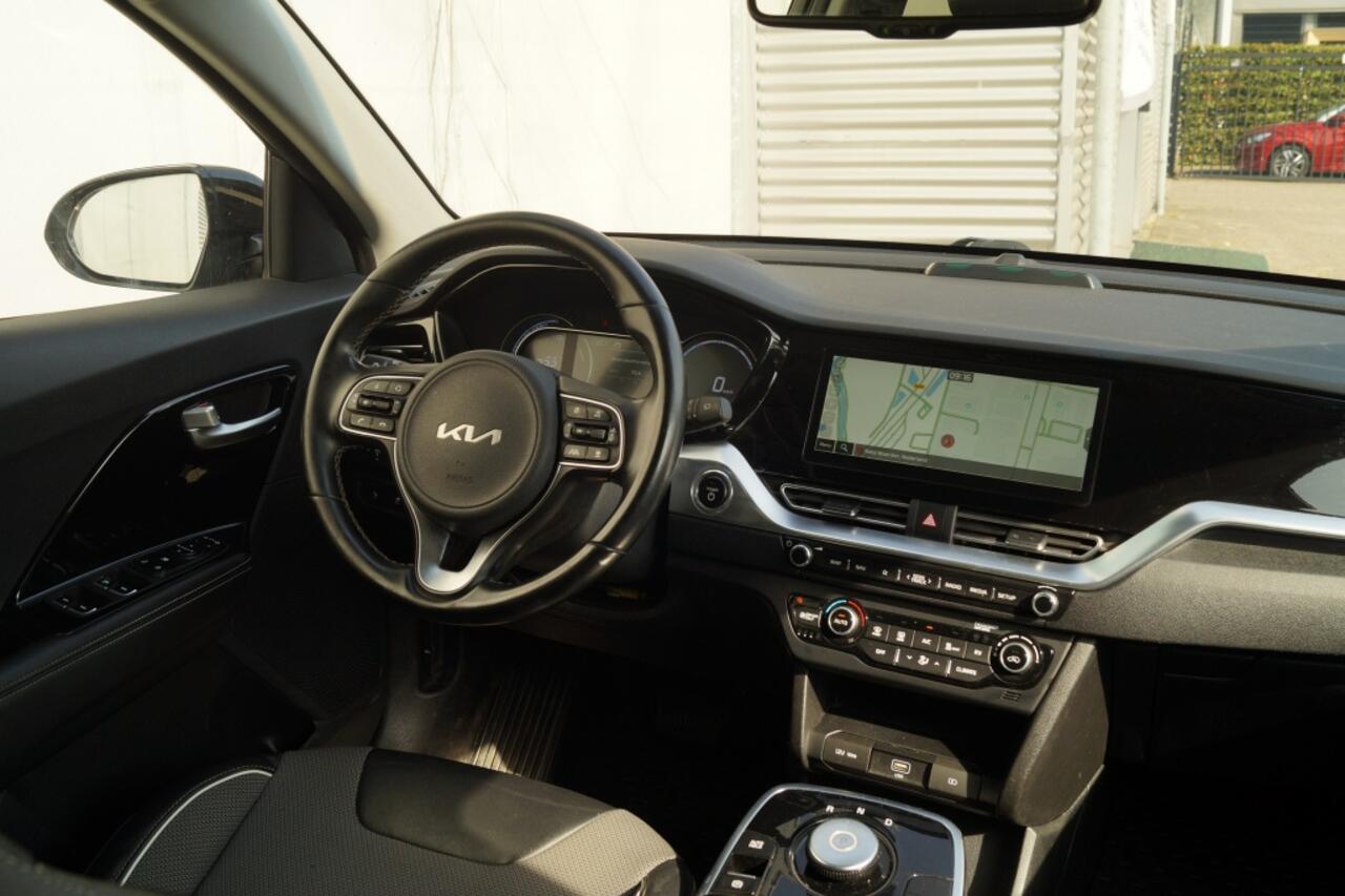 KIA e-Niro DynamicLine 64kWh -NAVI-ECC-CAM-