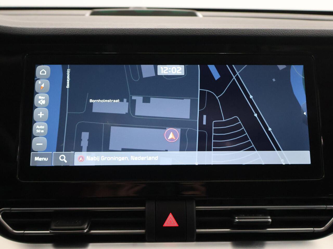 KIA e-Niro DynamicPlusLine 64 kWh | Trekhaak | Panoramadak | Stoel/Stuurwielverwarming | Adaptieve Cruise Control | Keyless Go | LED Koplampen |