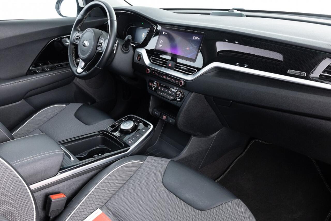 KIA e-Niro DynamicPlusLine 39 kWh | Schuifdak | 3 FASE | SOH 100% | ? 1e Eigenaar