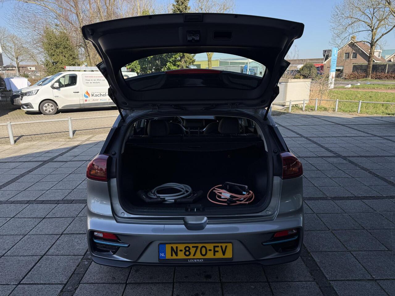 KIA e-Niro Aut. DynamicLine 64 kWh 3-Phase | SoH 100%| Navi | Camera | LED |