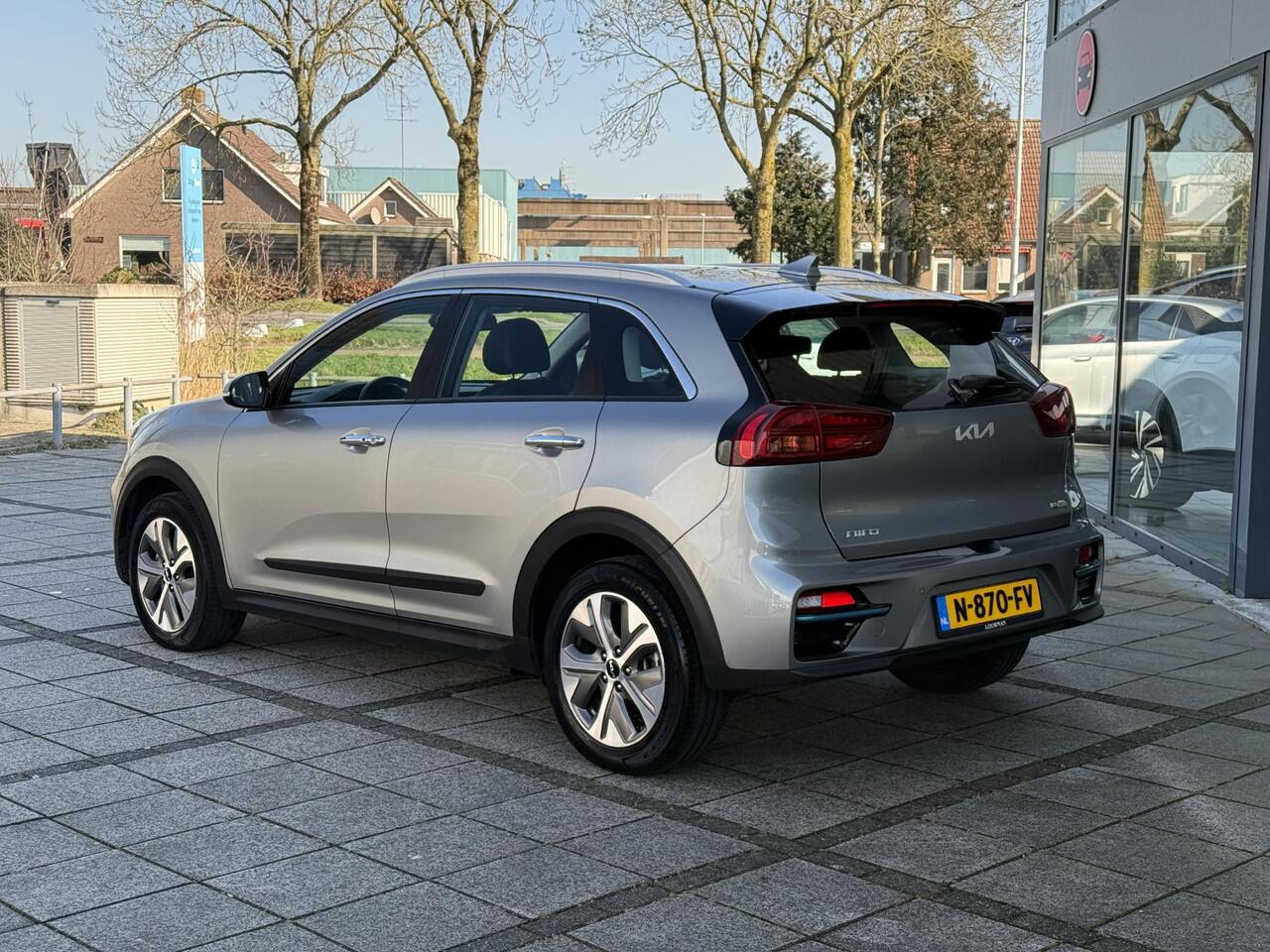 KIA e-Niro Aut. DynamicLine 64 kWh 3-Phase | SoH 100%| Navi | Camera | LED |