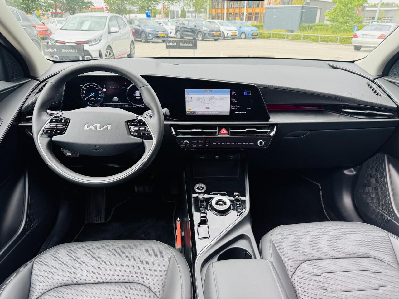 KIA e-Niro EV DynamicPlusLine 64.8 kWh GERESERVEERD ! Trekhaak | NW geleverd & onderhouden