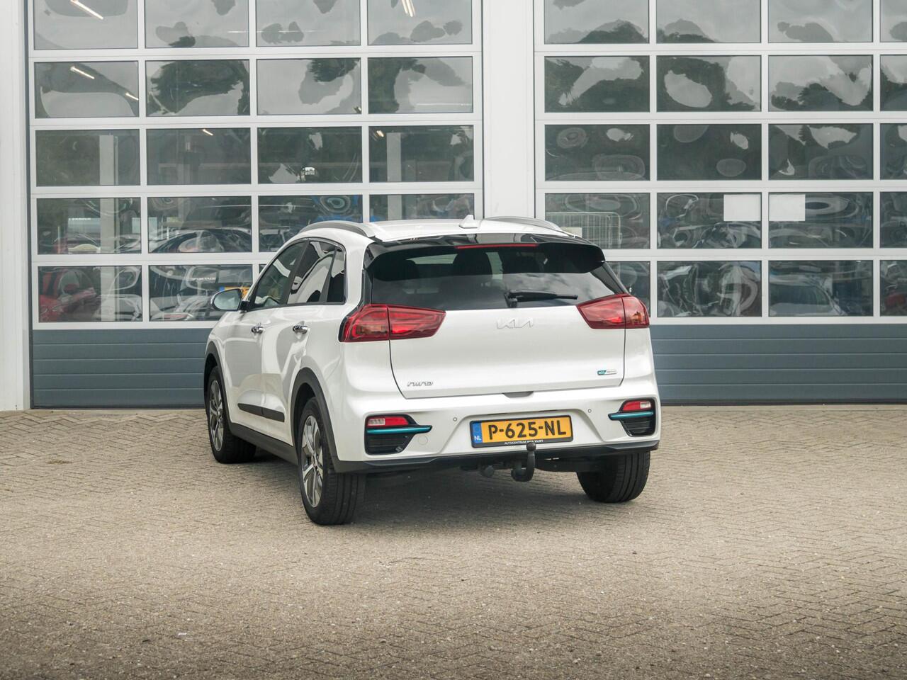 KIA e-Niro DynamicPlusLine 64 kWh l Stoel verwarming l Stuurwiel verwarming l 3 Fase l Trekhaak