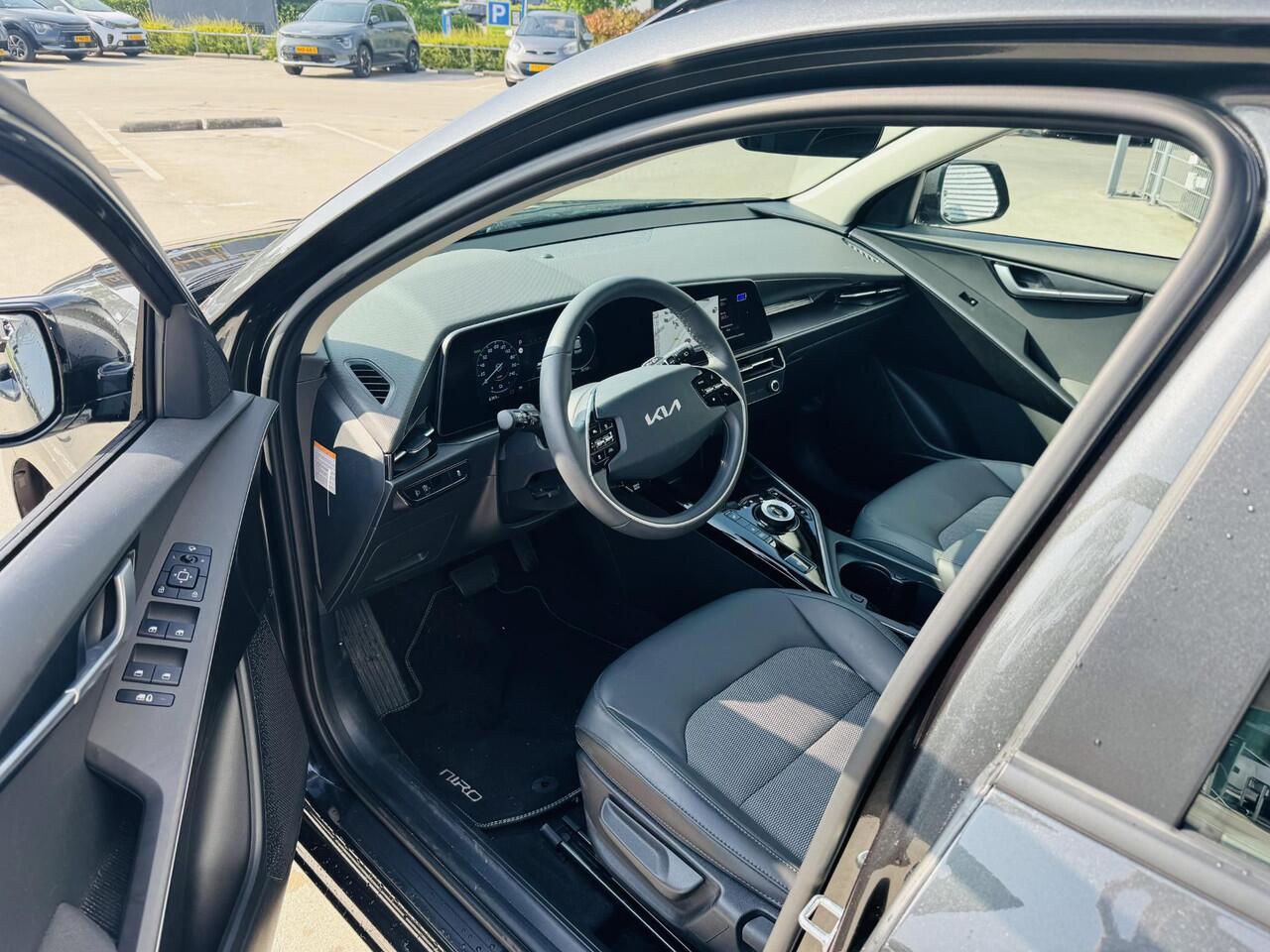 KIA e-Niro EV Edition 64.8 kWh Stoel&Stuurverw. | Navi | Clima | Adaptieve Cruise | Camera | PDC | DAB+