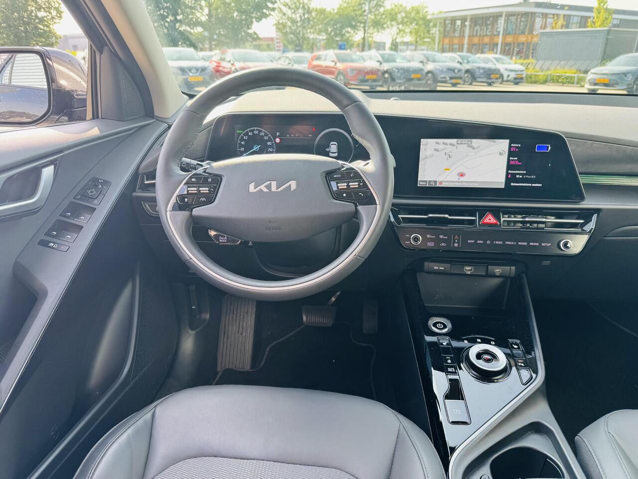 KIA e-Niro EV Edition 64.8 kWh Stoel&Stuurverw. | Navi | Clima | Adaptieve Cruise | Camera | PDC | DAB+