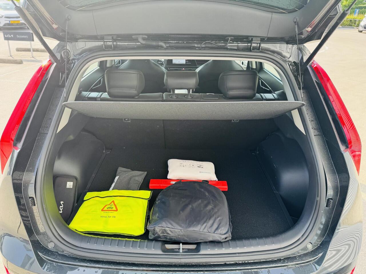 KIA e-Niro EV Edition 64.8 kWh Stoel&Stuurverw. | Navi | Clima | Adaptieve Cruise | Camera | PDC | DAB+