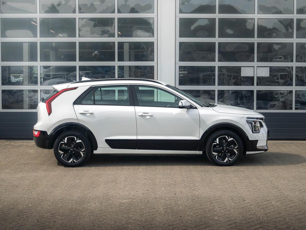 KIA e-Niro EV DynamicLine 64.8 kWh Achteruit rij camera l Apple car play android auto