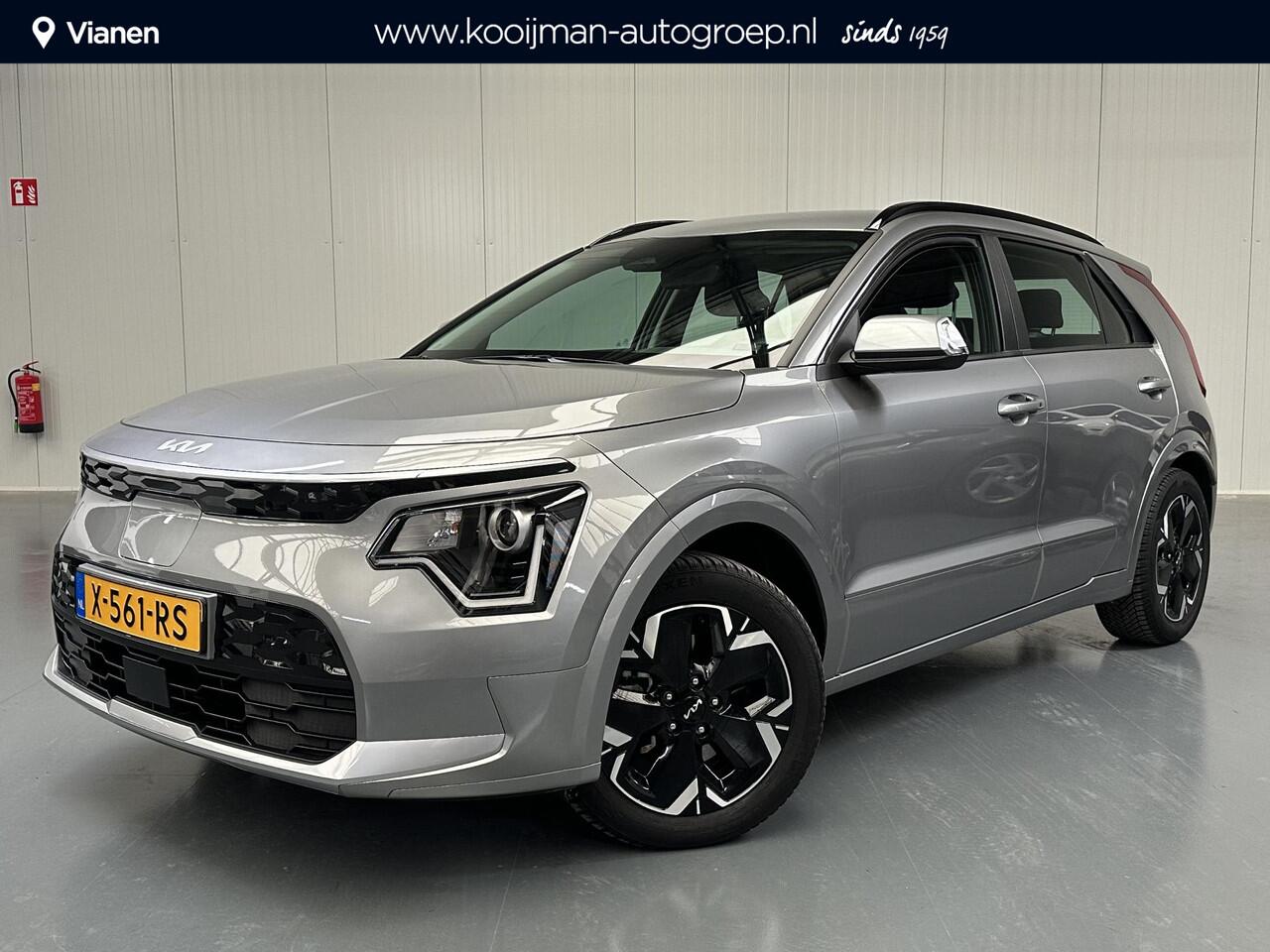 KIA e-Niro EV DynamicLine 64.8 kWh Silver Edition, zeer nette auto in een unieke kleursamenstelling