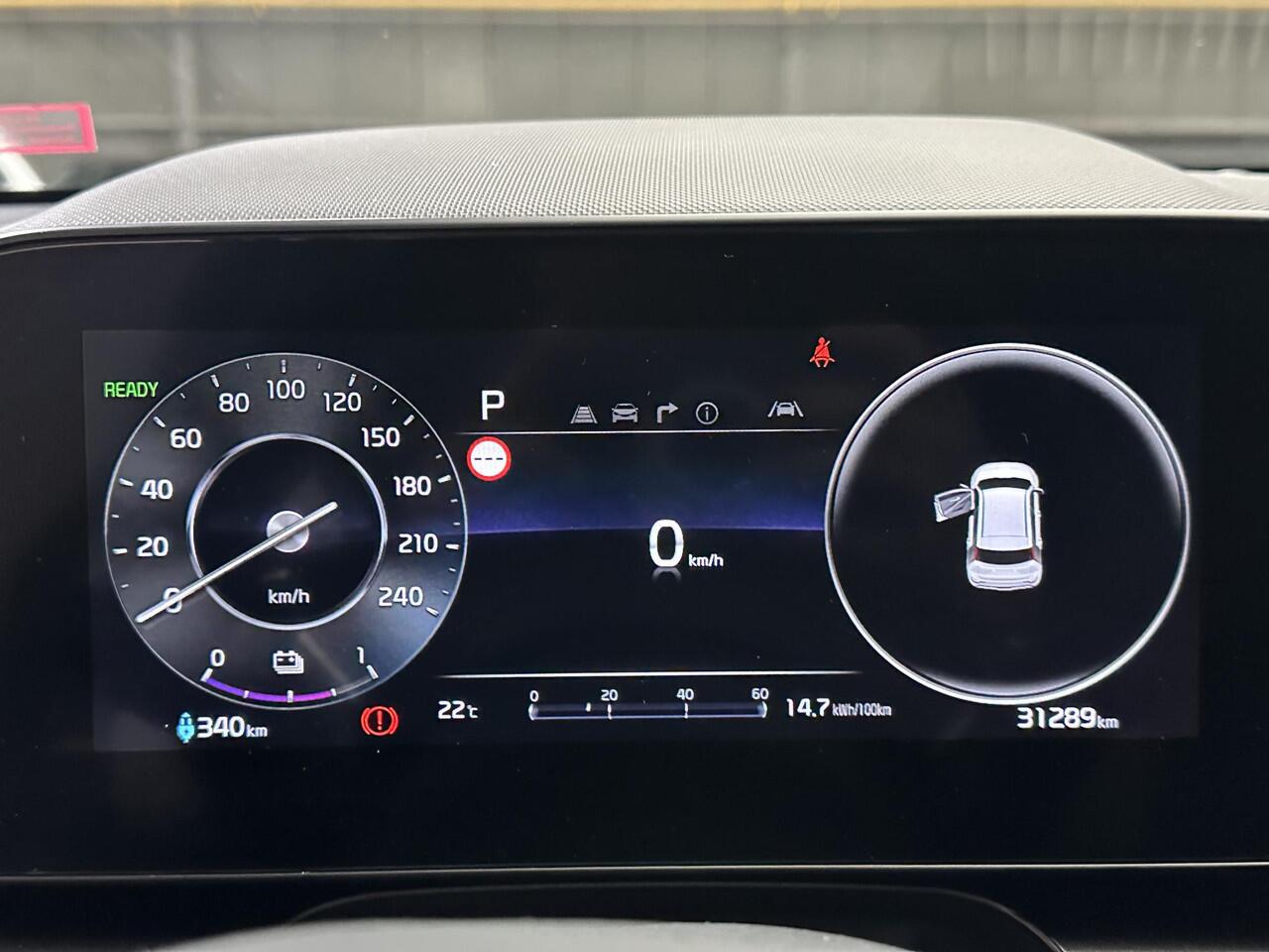 KIA e-Niro EV DynamicLine 64.8 kWh Silver Edition, zeer nette auto in een unieke kleursamenstelling