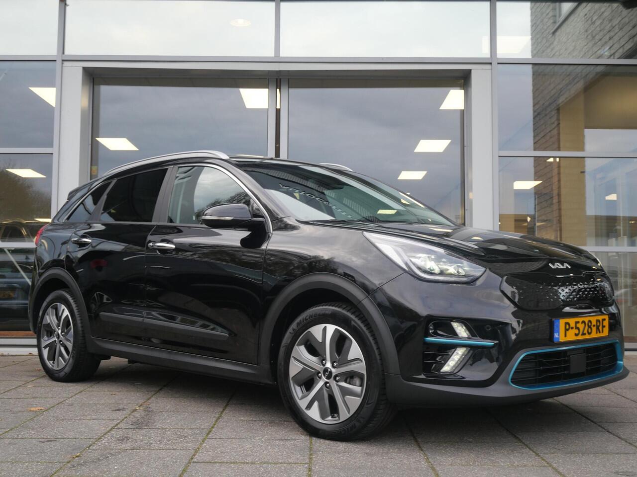 KIA e-Niro DynamicPlusLine 64 kWh | SOH 96,5% | 3Fase | Trekhaak | Cruise | Clima | Camera | Carplay | Keyless | Navi | Stoel-stuurverwarming |