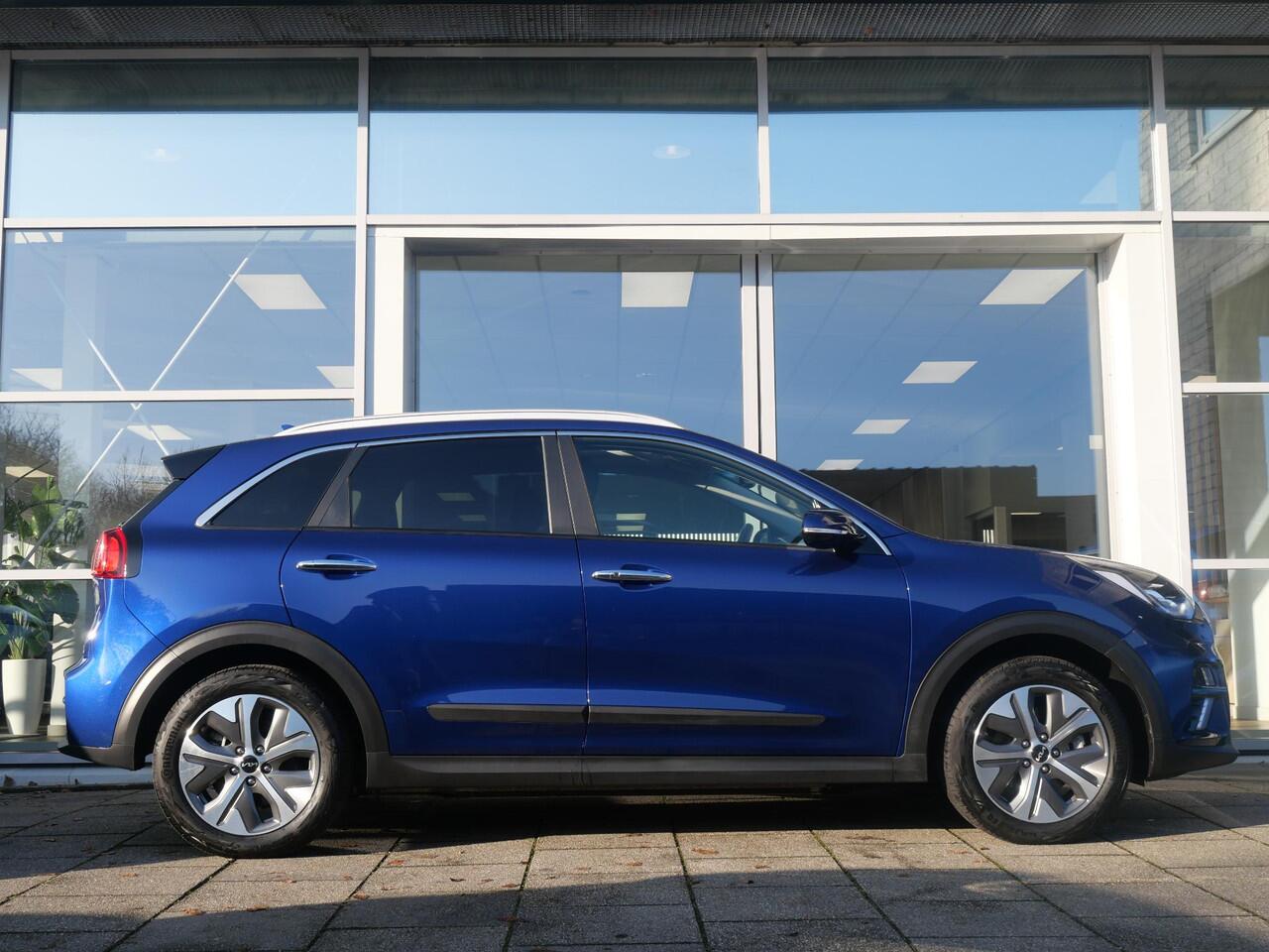 KIA e-Niro DynamicPlusLine 64 kWh |SOH 98% | Cruise | Clima | Camera | Carplay | Navi | keyless | stoel-stuurverwarming | Schuif-kanteldak |