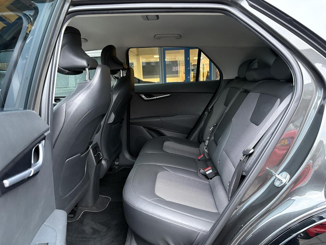 KIA e-Niro DynamicLine 64.8 kWh | Navigatie - Camera - Climate control - Adaptieve cruise control