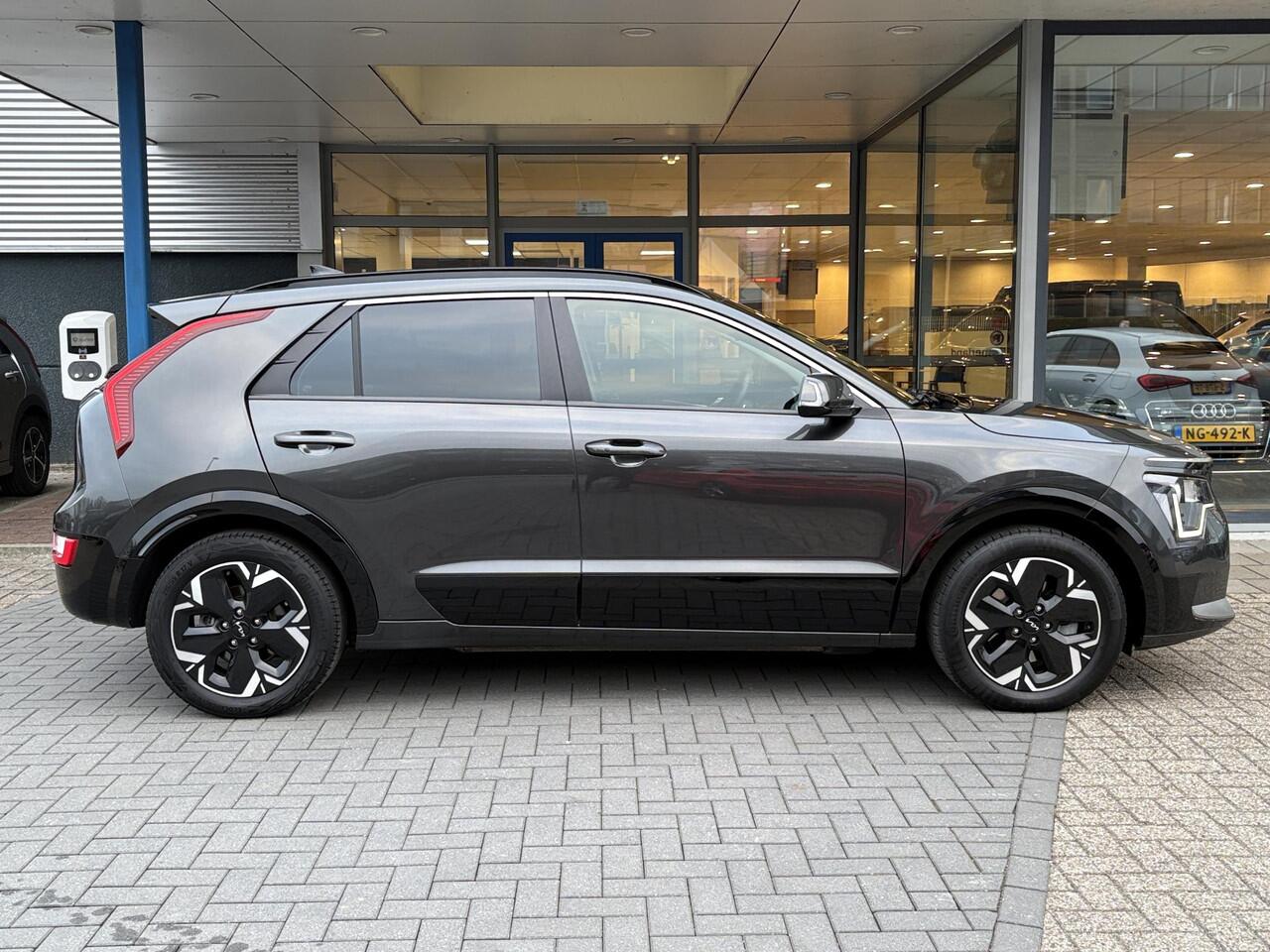 KIA e-Niro DynamicLine 64.8 kWh | Navigatie - Camera - Climate control - Adaptieve cruise control
