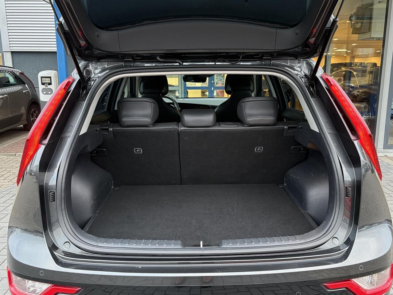 KIA e-Niro DynamicLine 64.8 kWh | Navigatie - Camera - Climate control - Adaptieve cruise control