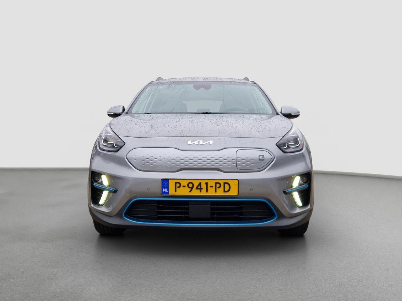 KIA e-Niro DynamicPlusLine 64 kWh | Open dak | Stoelverwarming | Key-Less | LED |