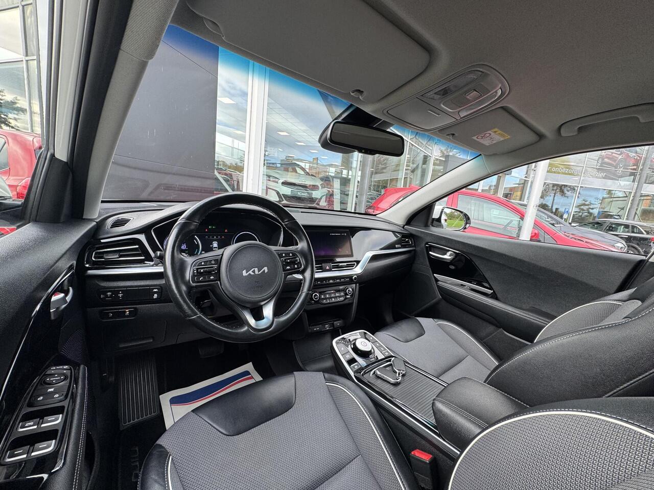 KIA e-Niro ExecutiveLine 64 kWh Eerste Eigenaar, Dealeronderhouden, Stoelventilatie/Verwarming, Enz...