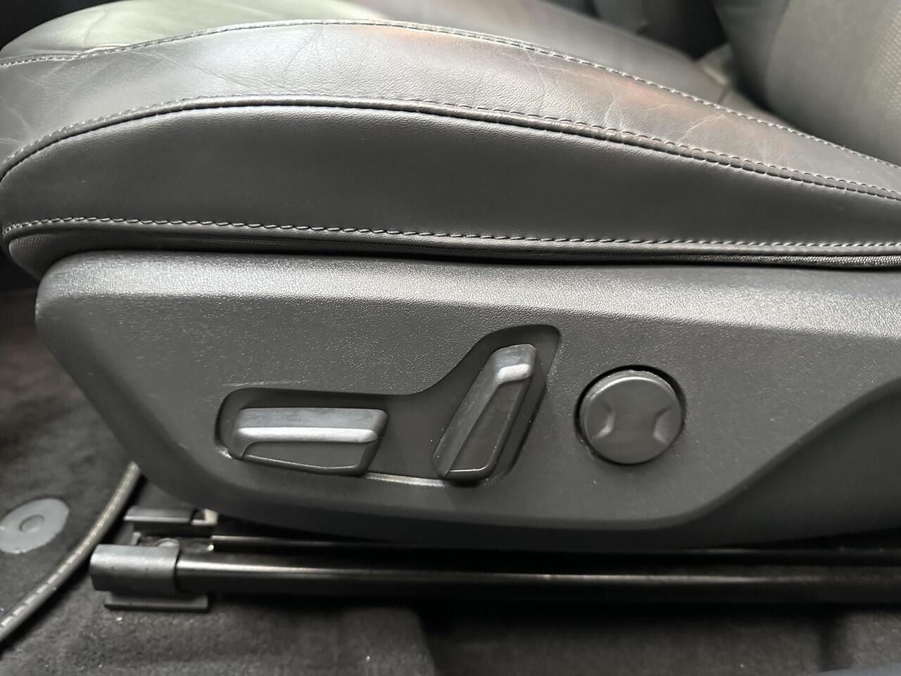 KIA e-Niro EV DynamicLine 64.8 kWh Dodehoekdetectie, Elektrische Stoelen, Adaptieve Cruisecontrol, Stoel en Stuurverwarming en meer!