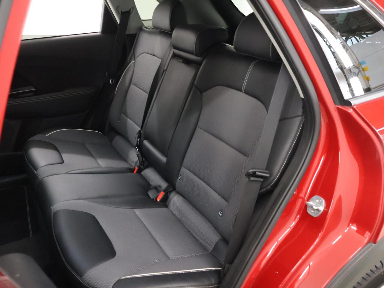 KIA e-Niro DynamicPlusLine 64 kWh | Panoramadak | Stoel/Stuurwielverwarming | Adaptieve Cruise Control | Keyless Go | LED Koplampen |