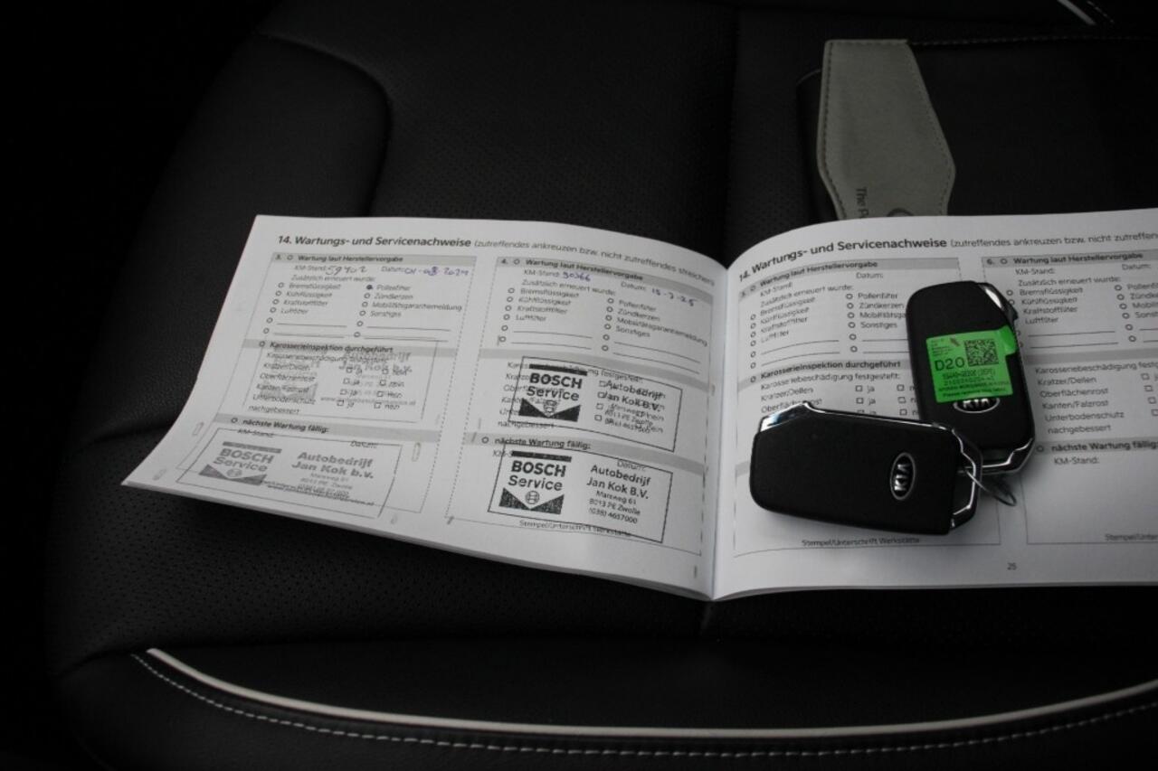 KIA e-Niro DynamicPlusLine 64 kWh - Carplay, Camera, Leer, JBL, Memory, Stoelverw. SOH 100%